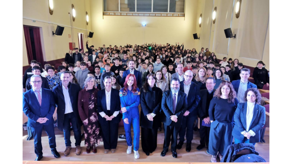 The eclipse, protagonist of the 8th edition of the #scientífiques initiative to promote scientific and technical vocations